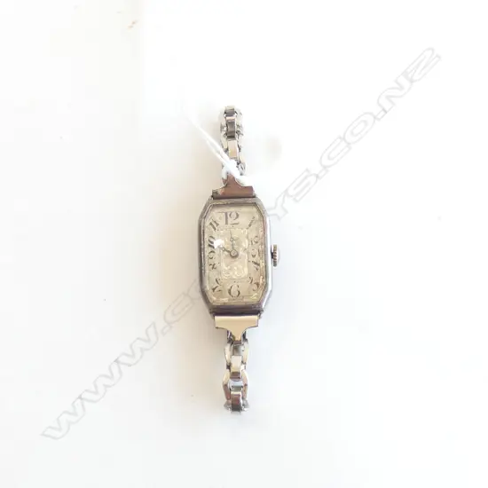 1920's STYLISH ART DECO SILVER LADIES WATCH