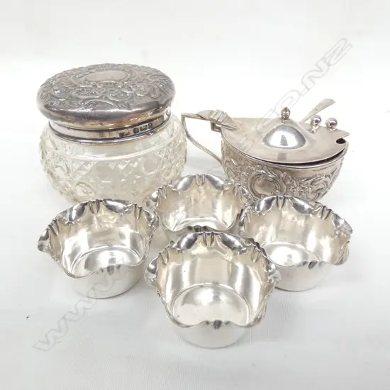 STG SILVER 4 SM POTS (DIA 45MM) /2 W SPOONS / LIDDED MUSTARD POT & SPOON & LIDDED GLASS JAR (H. 65MM) ...