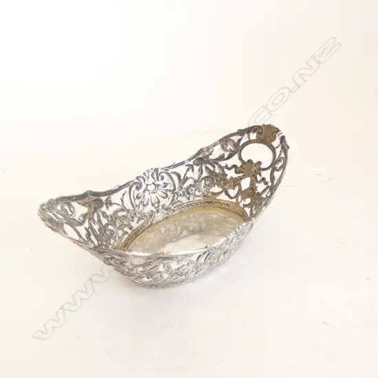 (WS) 800 SILVER SMALL PIERCED BOWL 69 GRAMS 