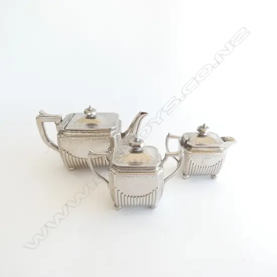 (WS) 3 PCE SILVER PLATE TEA SET