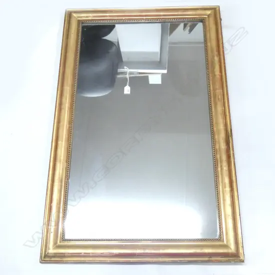 GILT FRAMED MIRROR 715x1115mm
