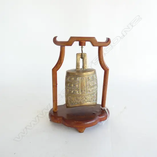 ORIENTAL BRASS BELL ON STAND (REPAIRED) H.200mm