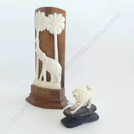 IVORY LION ON STAND & IVORY ELEPHANT DATE TREES ON STAND H.160mm (elephant stand)