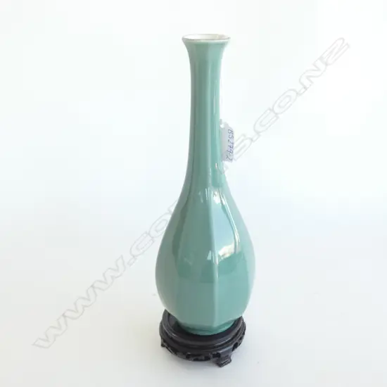 OLD CHINESE CELADON VASE WITH WOODEN STAND H. 270MM