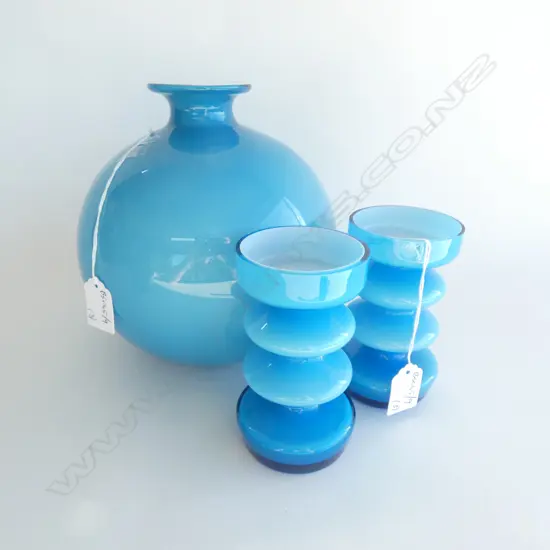 BLUE ART GLASS VASE WITH 2 SMALLER H 230MM