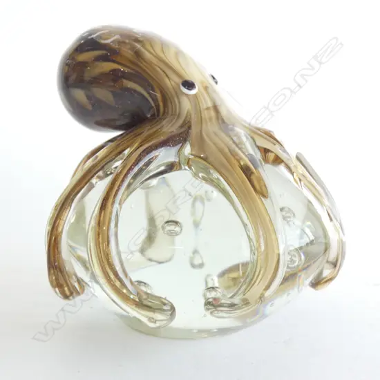 OCTOPUS PAPER WEIGHT 100mm dia