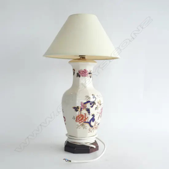 MASON IRONSTONE MANDALAY PAT TABLE LAMP
