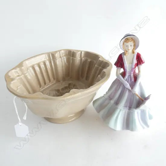 VICTORIAN CERAMIC JELLY MOULD W.225mm + PARAGON FIGURE 'LADY SYBIL' H.180mm