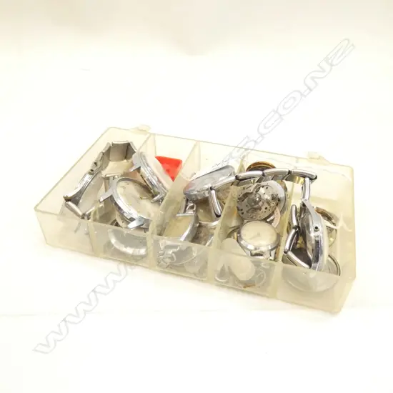 BOX OLD WATCHES & WATCH PARTS 