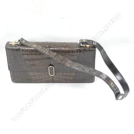 VINTAGE REAL CROCODILE HANDBAG W / SHOULDER STRAP L. 280MM