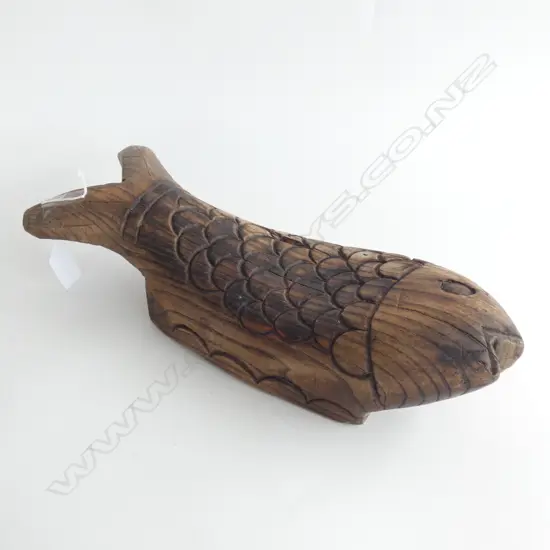 LG ORIENTAL CARVED WOODEN FISH - L 380MM