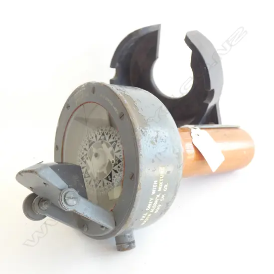 A BARKING AND LONDON NAUTICAL HAND HELD COMPASS L  220 MM