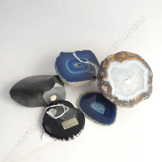 3 ROCK AGATE PIECES; LARGEST DIA 98MM + ADZE & 1 OTHER 