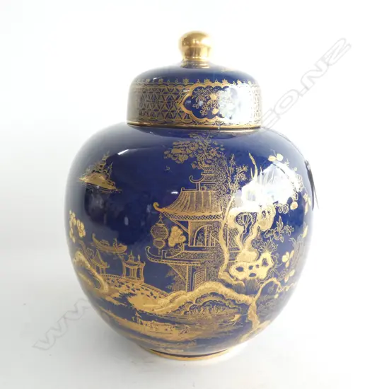 LG VINTAGE WILTON WARE ORIENTAL SCENE COBALT & GOLD GILDED LIDDED URN H.270MM...