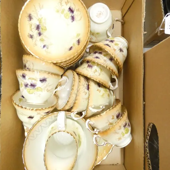 BOX LOT 27 PCE ROYAL DOULTON TEA SET; 6 C/S, PLATE, MILK, SUGAR