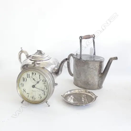 BOX LOT 2 EP TEAPOTS + 'BIG BEN' WESTCLOX ETC
