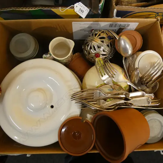 BOX LOT ASST. CERAMICS