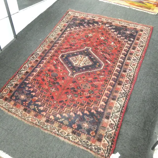 PERSIAN SHIRAZ RUG 157 x 130cm