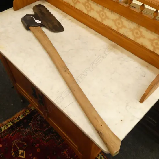 VINTAGE AXE L.1030mm