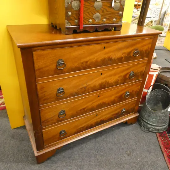 GEORGIAN STYLE MAHOGANY FOUR DRAWER CHEST