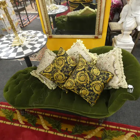 VICTORIAN CHAISE LONGUE