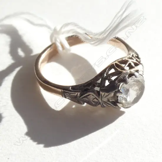 9CT SOLITAIRE VINTAGE RING 2.56GMS