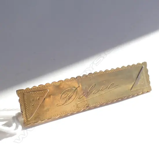 C1900 15CT GOLD BAR BROOCH 2.38gms