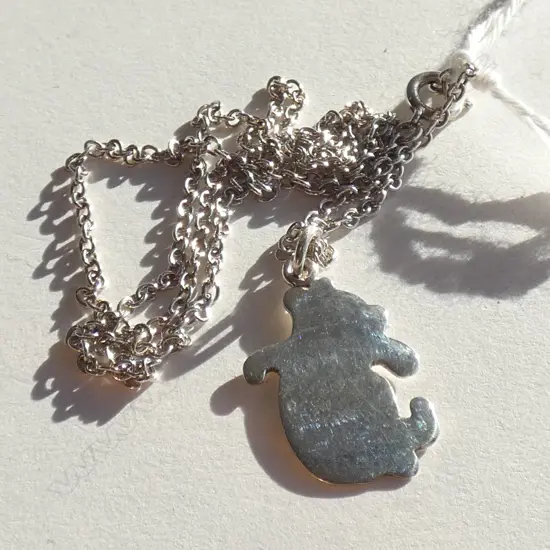 WINNIE THE POOH SILVER PENDANT