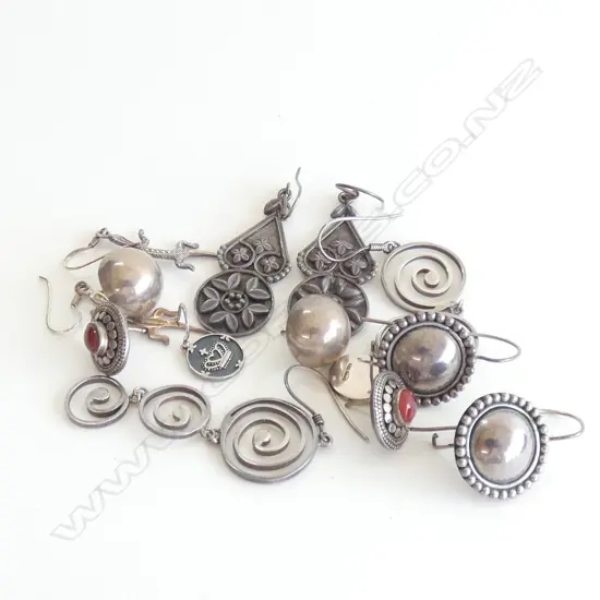 7 PRS 925 SILVER EARRINGS 42 GRAMS 