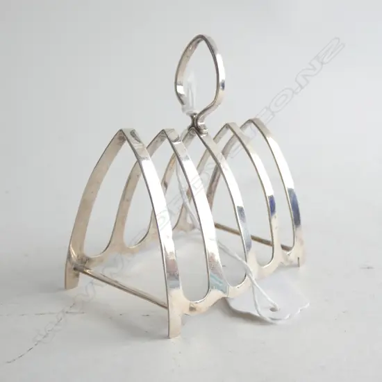 STERLING SILVER GOTHIC STYLE 4 SLICE TOAST RACK BIRMINGHAM 1901 31GMS