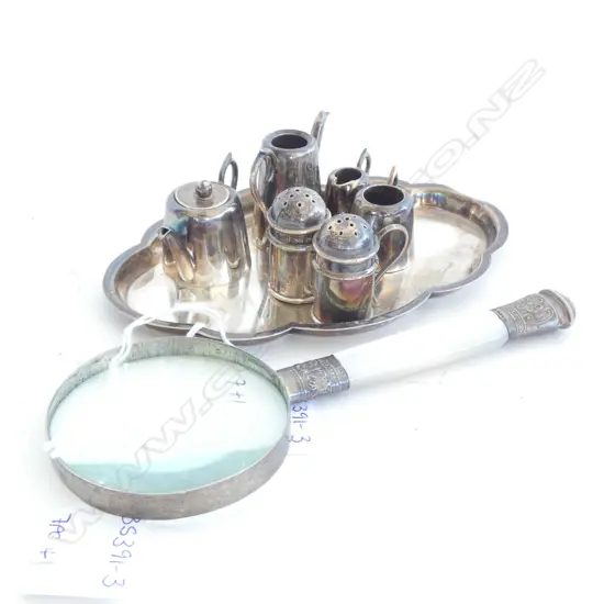 STG SILVER MINIATURE 7PC TEASET SHEFFIELD 1902 107GMS + MOP & STG HANDLE MAGNIFYING GLASS