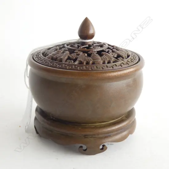 CHINESE BRONZE CENSOR DIA 80MM