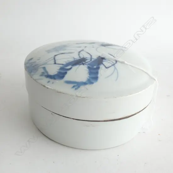 CHINESE BLUE & WHITE ROUND BOX DIA 125MM
