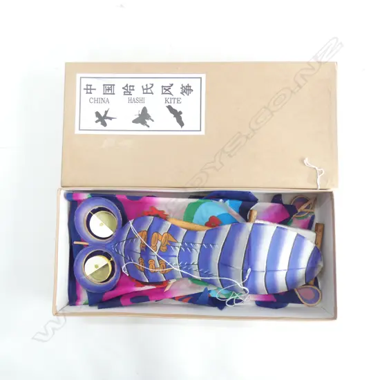 CHINESE HASHI KITE - IN ORIGINAL BOX 