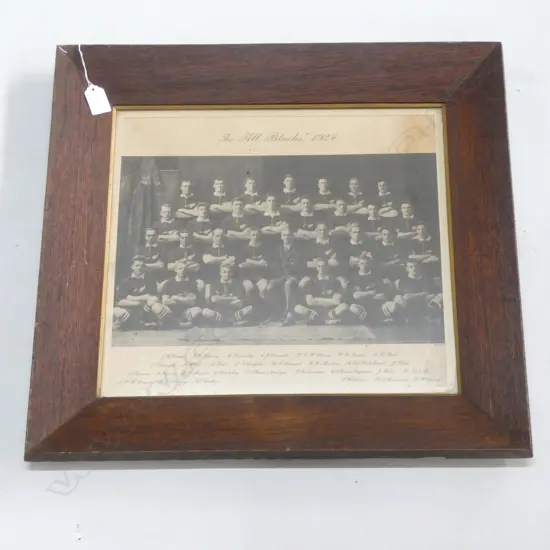 THE ALL BLACKS 1924 PRINT IN ORIG. OAK FRAME 340x385mm
