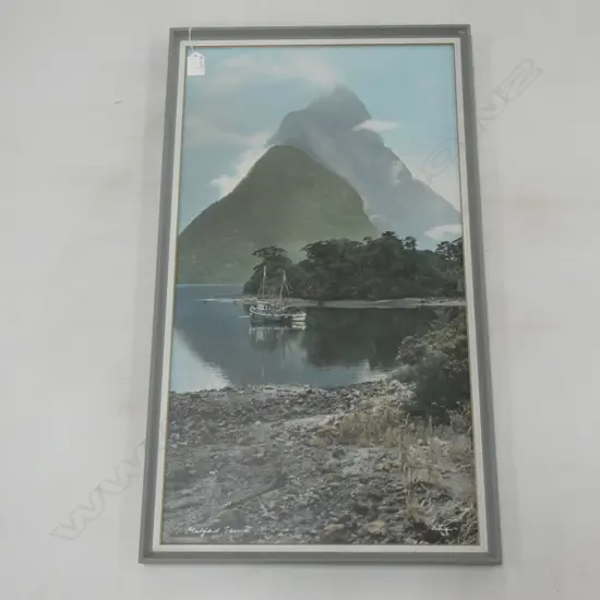WHITES AVIATION MILFORD SOUND PRINT 670x370mm