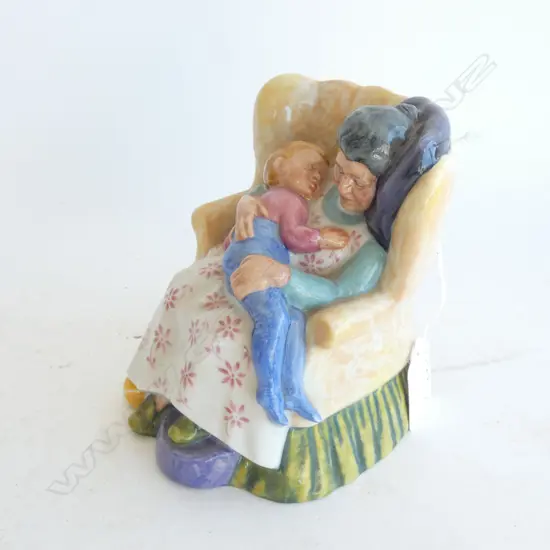 ROYAL DOULTON SWEET DREAMS FIGURINE H. 125MM