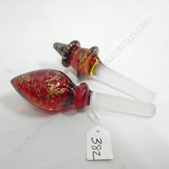 TWO IRIMIEA GLASS WINE BOTTLE STOPPERS - BOTH DIFFERENT DESIGNS & SIZES - LARGEST L. 160MM
