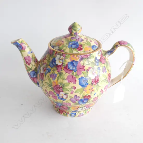 ROYAL WINTON SWEET PEA TEAPOT
