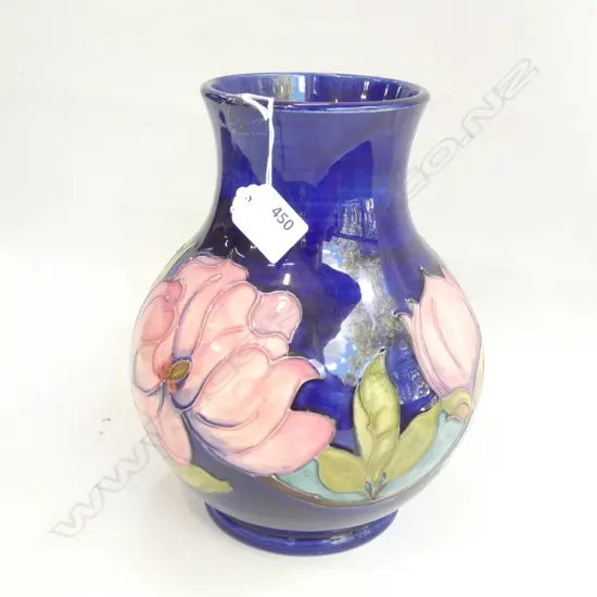MOORECROFT MAGNOLIA VASE H 250 MM
