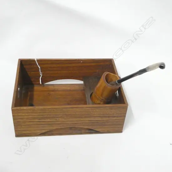 EARLY 1900’S JAPANESE HIBACHI AND KISERU PIPE