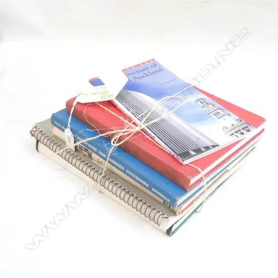 COLLECTION OF VINTAGE ARTCHITECTURE BOOKS
