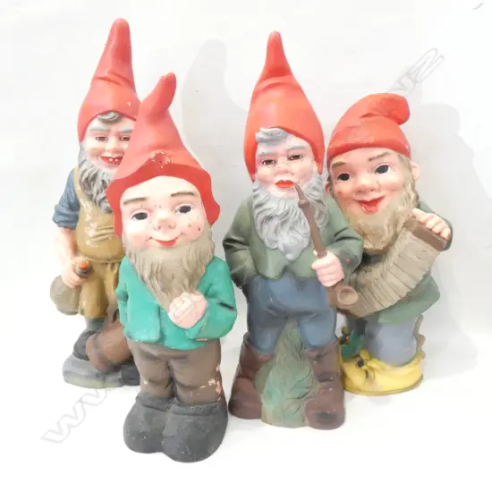 4 HEISSNER GERMAN GARDEN GNOMES H. 335MM