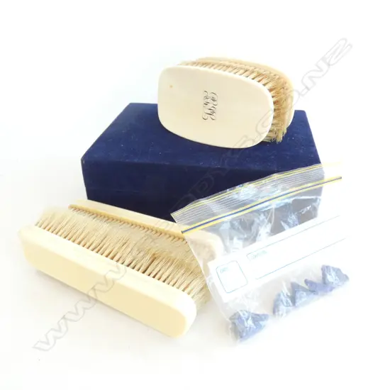 2 PR IVORY BACKED BRUSHES + BAG 5 LAPUS LAZULI STONES 