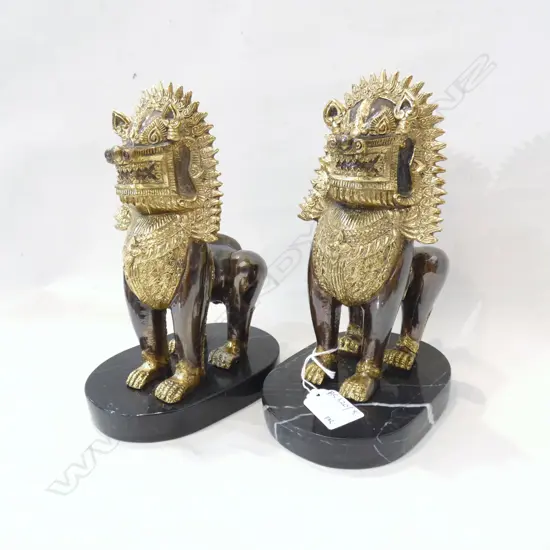 PR ORIENTAL BRONZE & MARBLE LIONS H.205mm