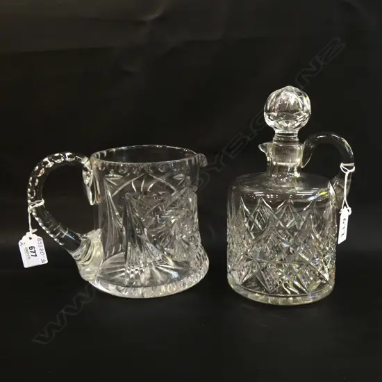 LG CRYSTAL JUG H. 155MM & GLASS DECANTER H. 230MM