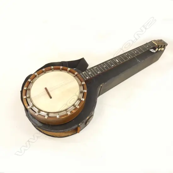 ANTIQUE BANJO IN CASE