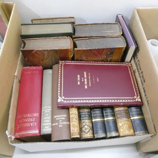 LG BOX OLD HARD COVER BOOKS; INCL. SHAKESPEARE ETC..