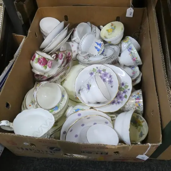 LG BOX LOT ASST CHINA; PART PARAGON SET /TRIOS / CHEESE DOME ETC..