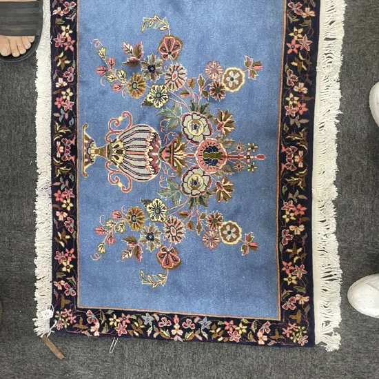 #220G PERSIAN KASHAN HAND KNOTTED RUG 103 X 70 CM